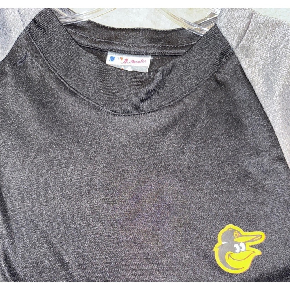 Majestic Baltimore Orioles Black Gray Thermabase MLB Shirt Mens Medium 3/4 Sleev - Picture 2 of 4